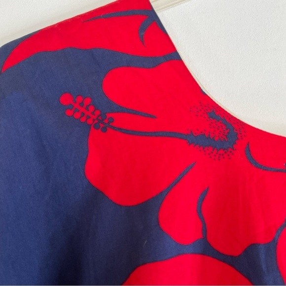 Floral Maxi Dress in Red and Blue - Picture 6 of 11